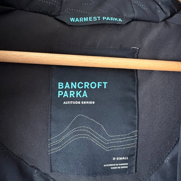Aritzia Golden Bancroft Parka Jacket Warmest Altitude Series Black Size XS - Picture 8 of 9